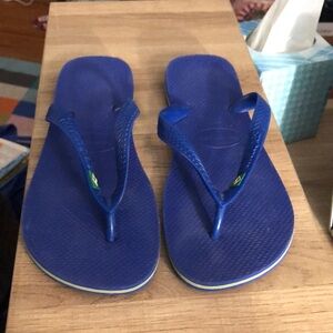 🔹4 for $30 Havaianas